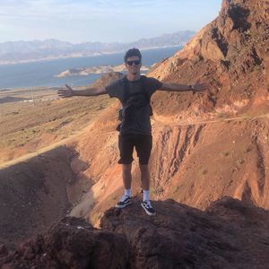 Meet your Posher, Blake